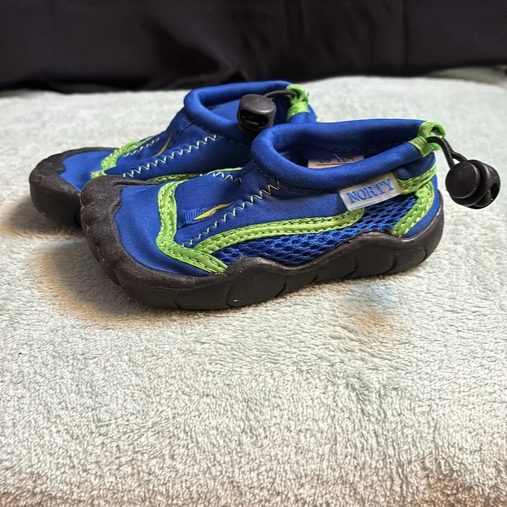 Norty waters shoe size 7